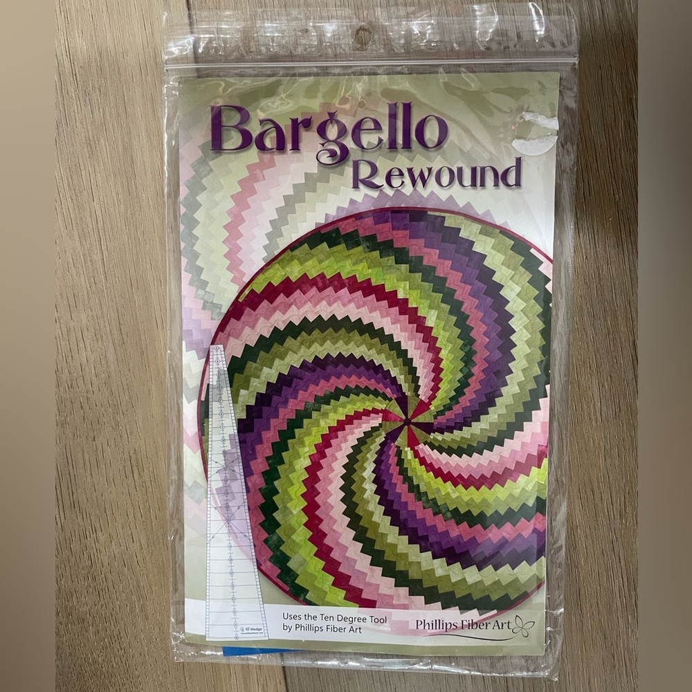 Bargello Pattern & Color Wheel Quilting - Picture 2 of 5